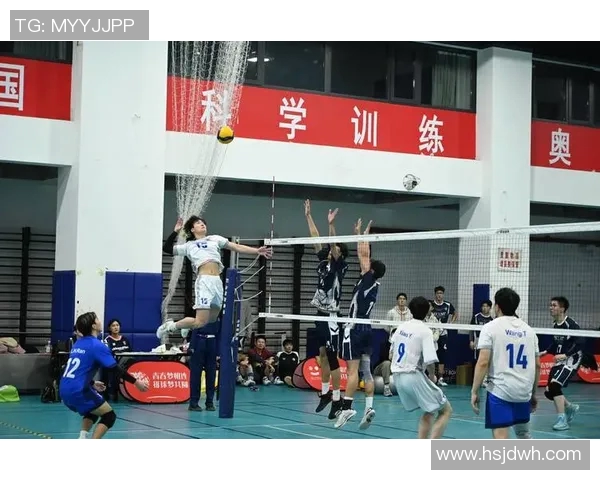 重庆排球队的力量与激情：聚焦排球运动的崛起与发展